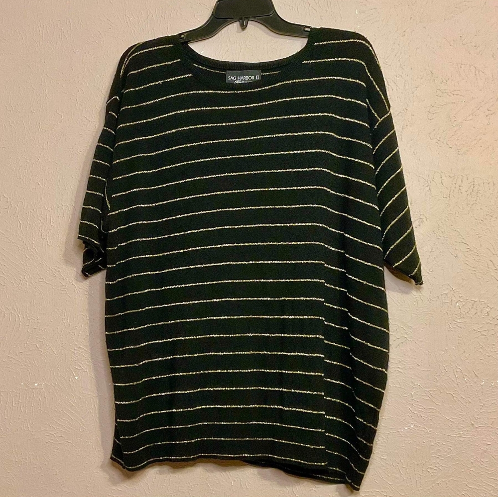 Cute Plus Size Black and gold glittery striped 3XL Top
